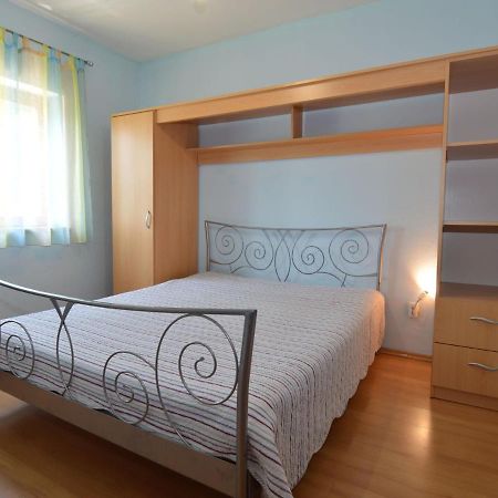 Apartment Mira By Interhome Mirca  Ngoại thất bức ảnh